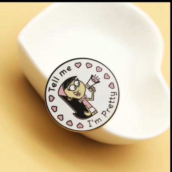 Tell me I’m pretty Trixie Tang - Fairly Odd Parents Pin - Picture 3 of 6